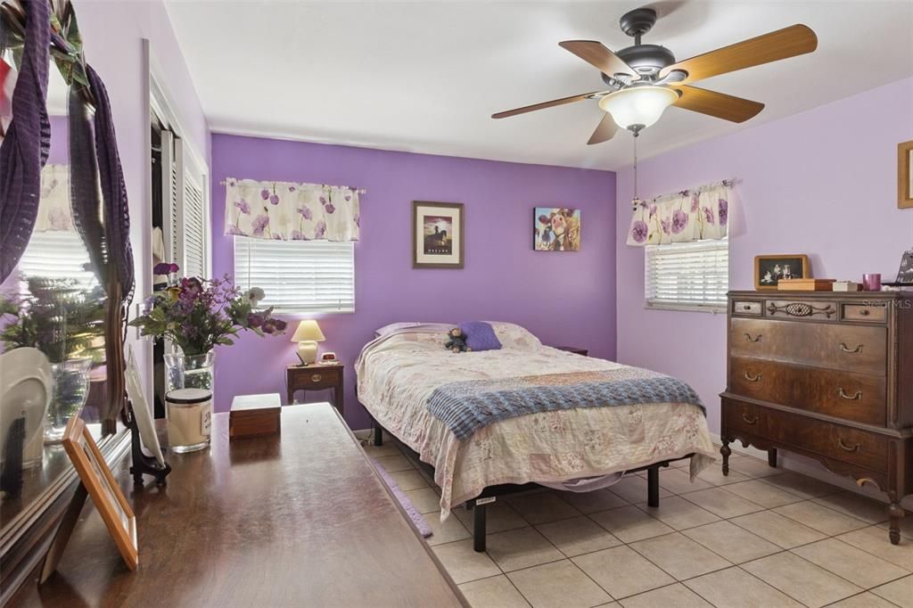 Active With Contract: $677,000 (3 beds, 2 baths, 1920 Square Feet)