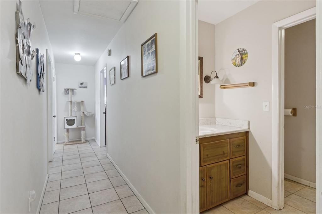 Active With Contract: $677,000 (3 beds, 2 baths, 1920 Square Feet)