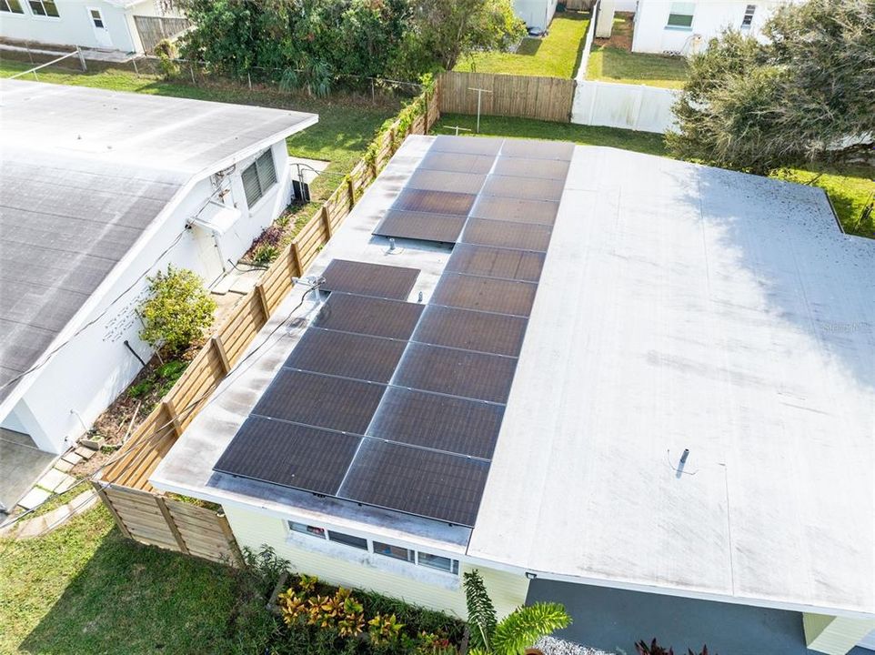 待售: $349,900 (2 贝兹, 2 浴室, 1082 平方英尺)