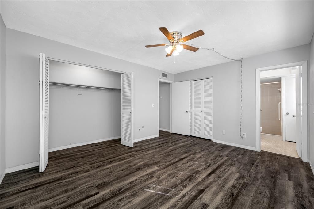 出租: $1,395 (2 贝兹, 2 浴室, 1100 平方英尺)