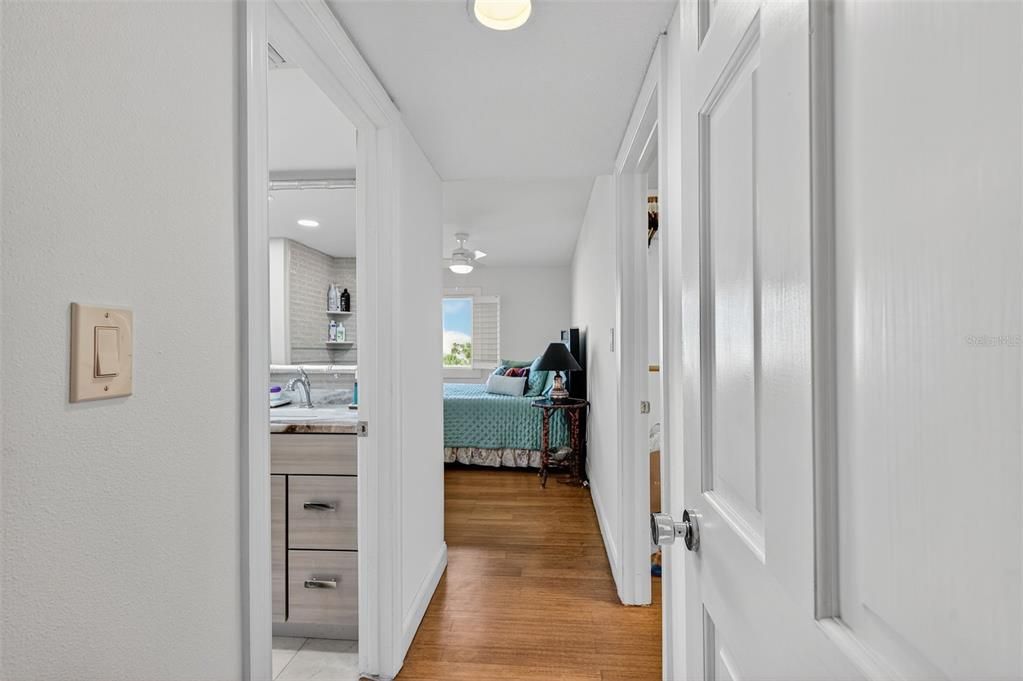 For Sale: $1,285,000 (3 beds, 2 baths, 1345 Square Feet)