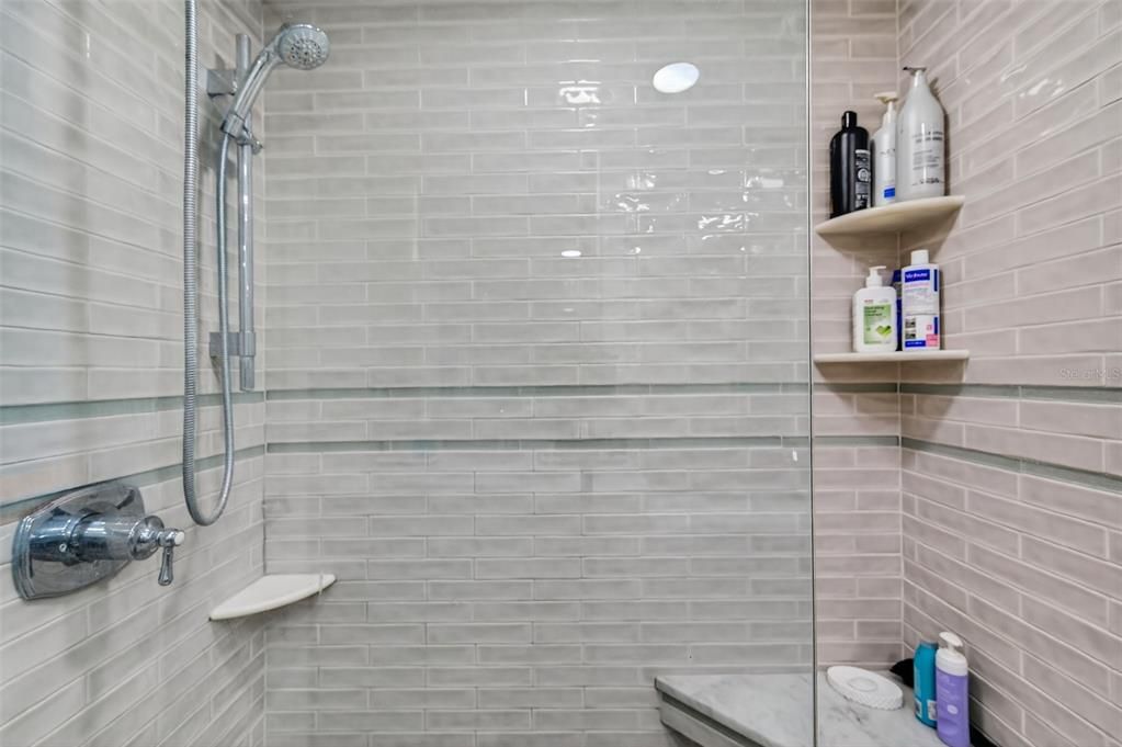 For Sale: $1,285,000 (3 beds, 2 baths, 1345 Square Feet)