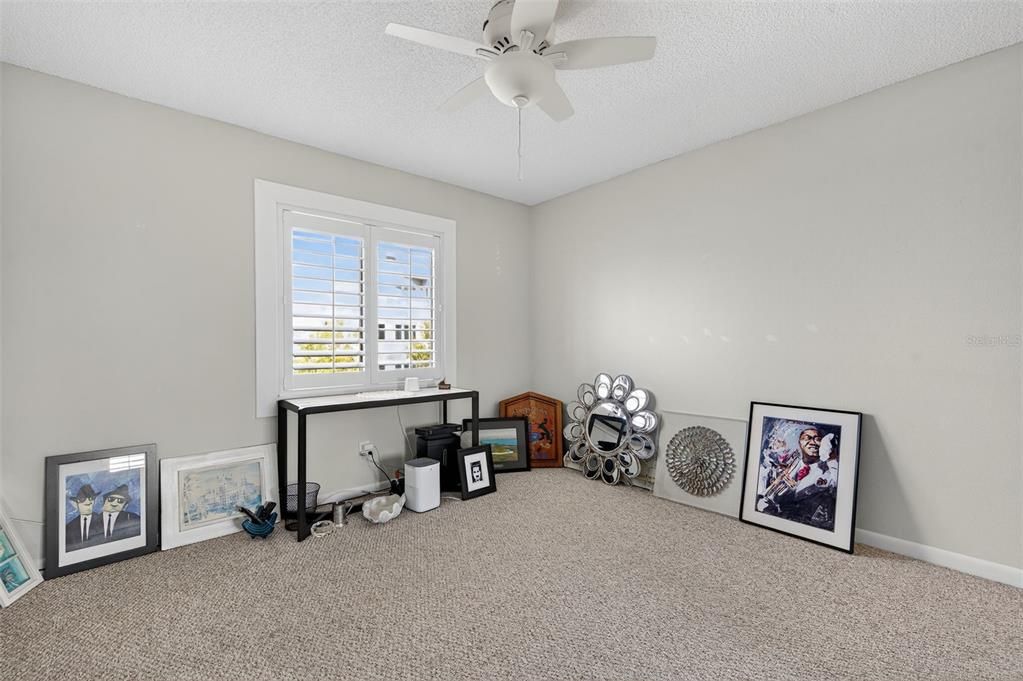 For Sale: $1,285,000 (3 beds, 2 baths, 1345 Square Feet)