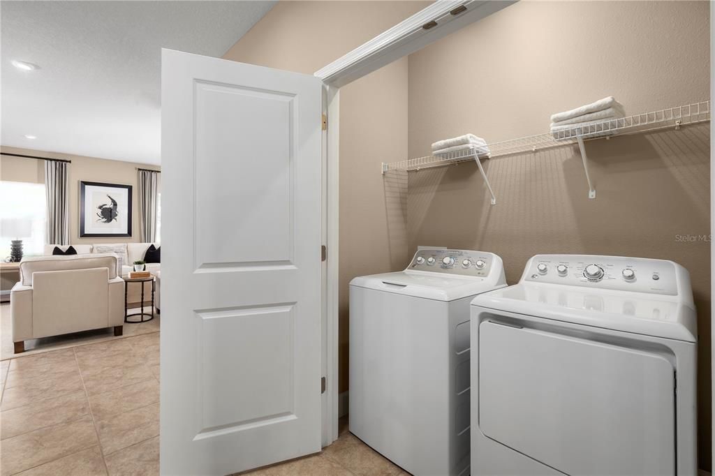 待售: $313,990 (3 贝兹, 2 浴室, 1549 平方英尺)