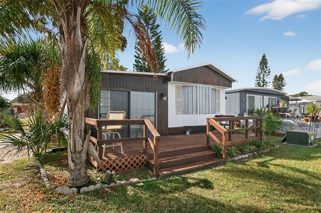 待售: $135,000 (2 贝兹, 1 浴室, 973 平方英尺)