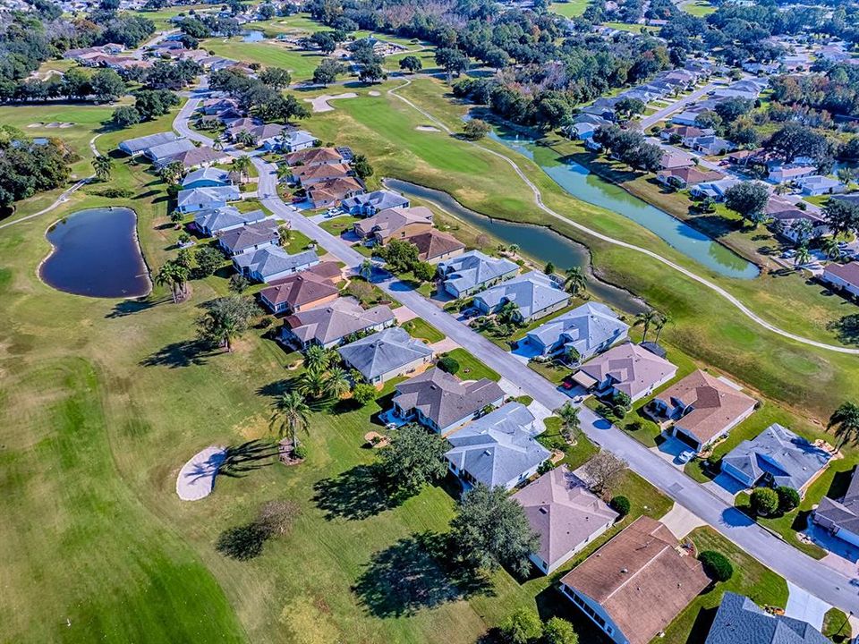 合同活跃: $349,900 (3 贝兹, 2 浴室, 1754 平方英尺)