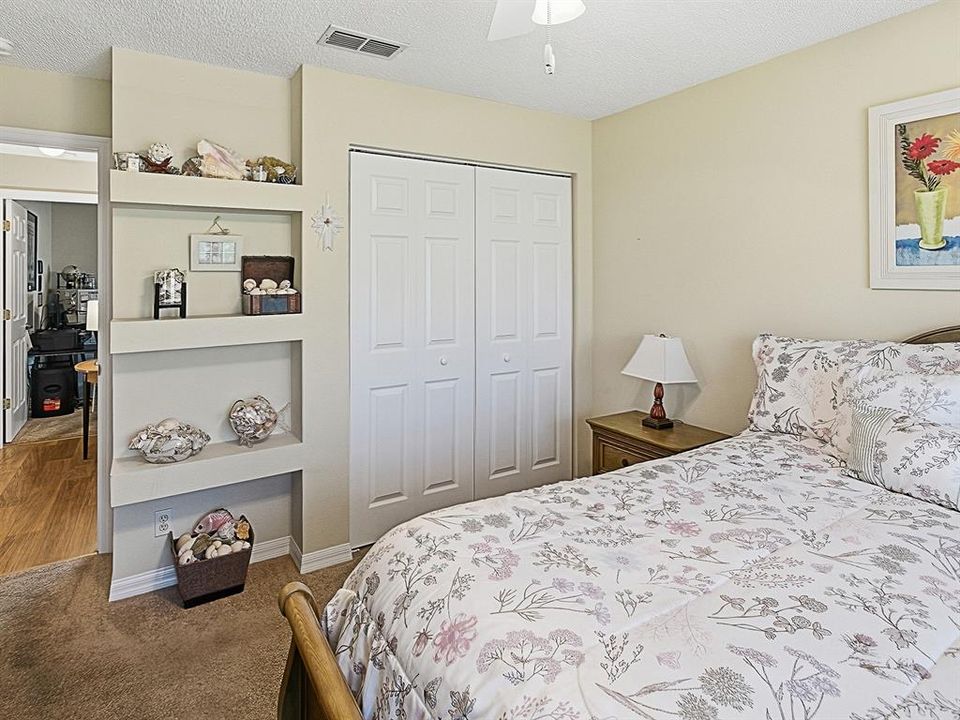 合同活跃: $349,900 (3 贝兹, 2 浴室, 1754 平方英尺)