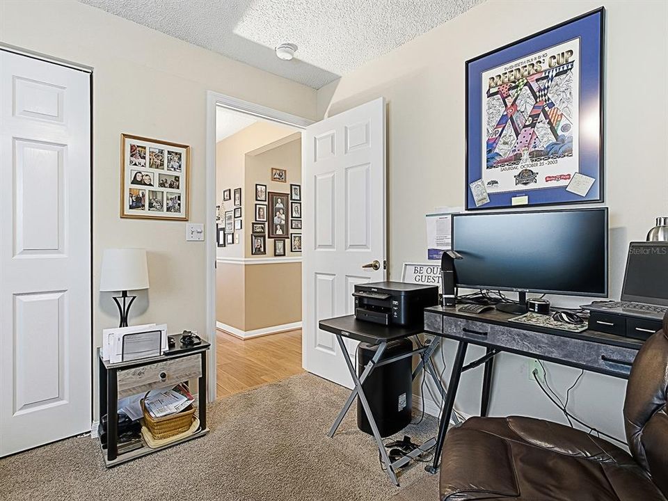 合同活跃: $349,900 (3 贝兹, 2 浴室, 1754 平方英尺)