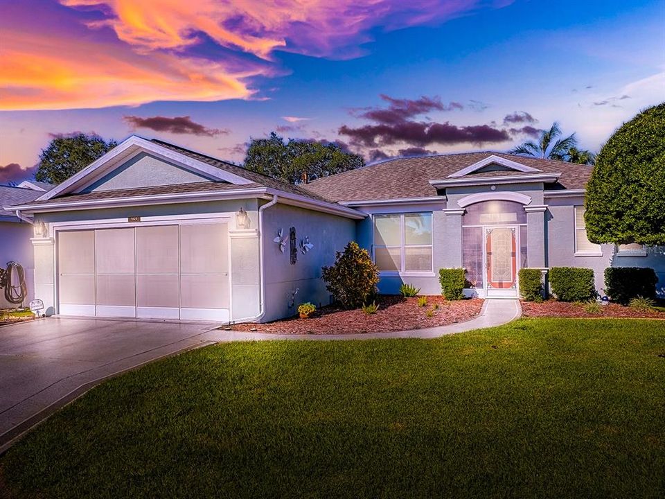 合同活跃: $349,900 (3 贝兹, 2 浴室, 1754 平方英尺)