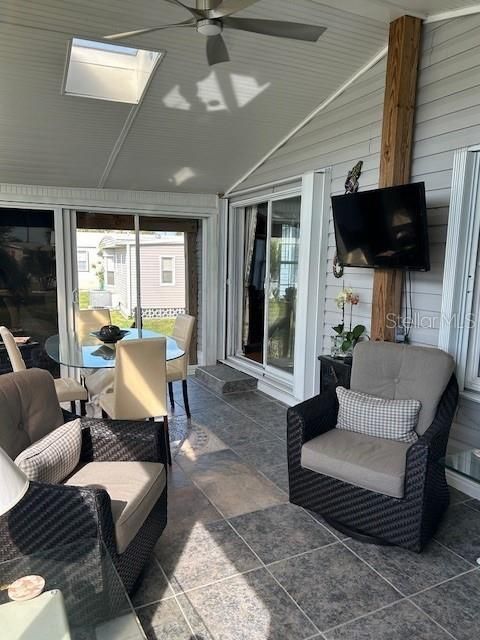 待售: $235,000 (2 贝兹, 2 浴室, 1568 平方英尺)