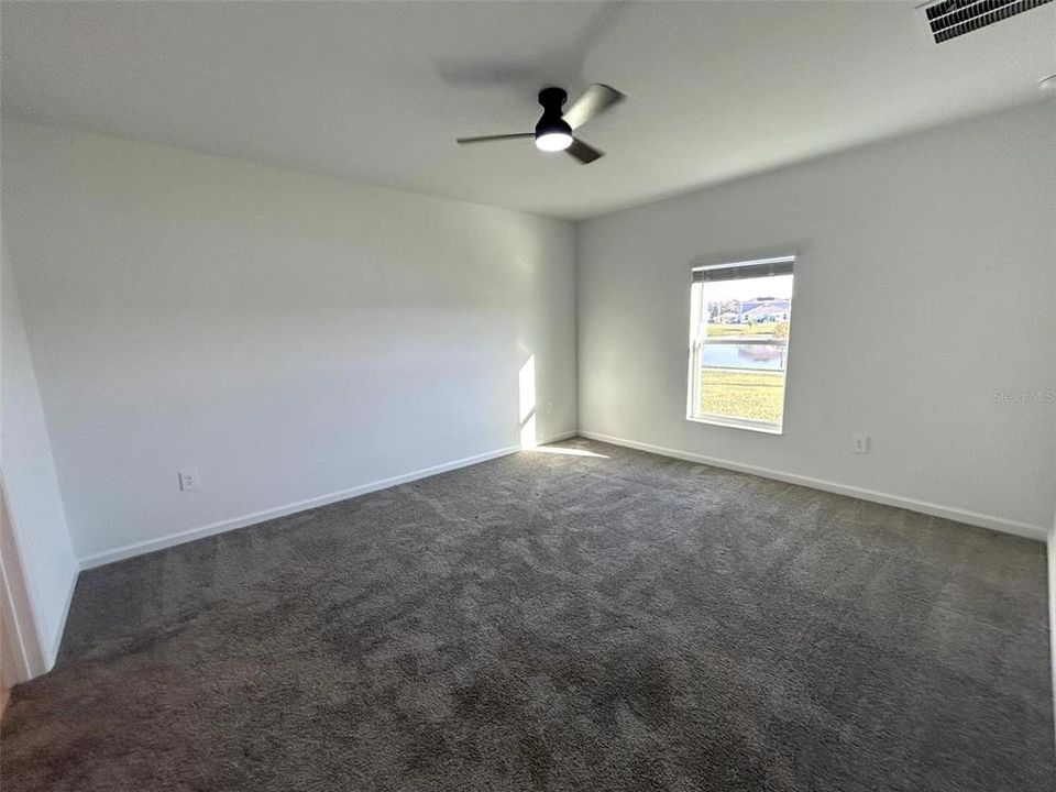 出租: $2,250 (3 贝兹, 2 浴室, 1580 平方英尺)