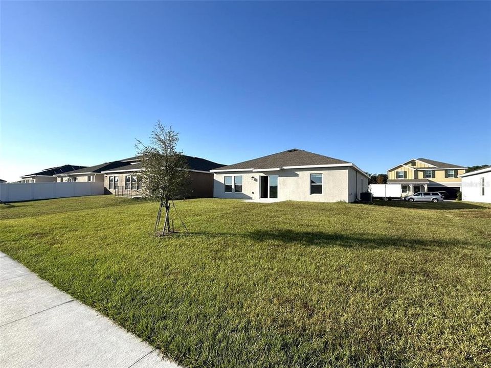 出租: $2,250 (3 贝兹, 2 浴室, 1580 平方英尺)