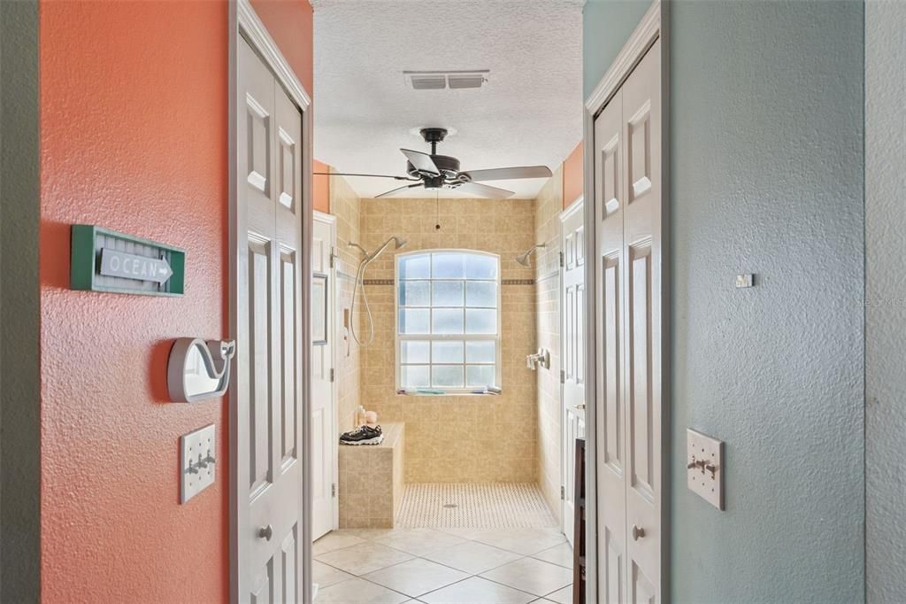 For Sale: $465,000 (4 beds, 2 baths, 2096 Square Feet)