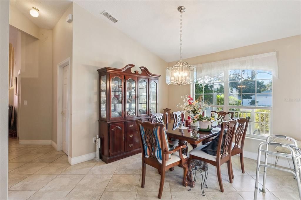 For Sale: $465,000 (4 beds, 2 baths, 2096 Square Feet)