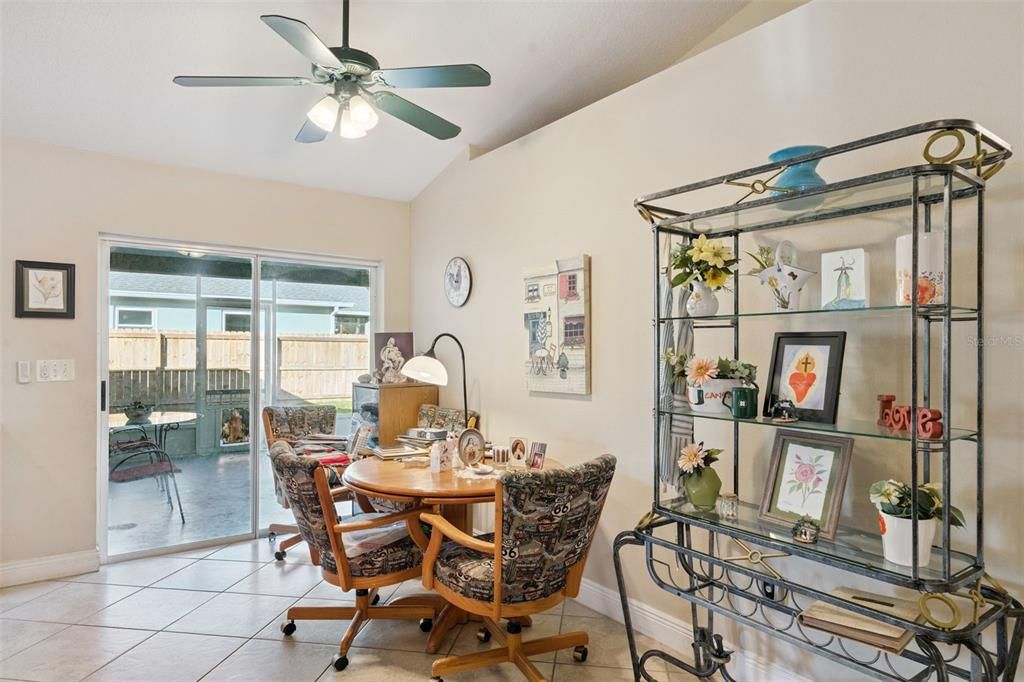 For Sale: $465,000 (4 beds, 2 baths, 2096 Square Feet)