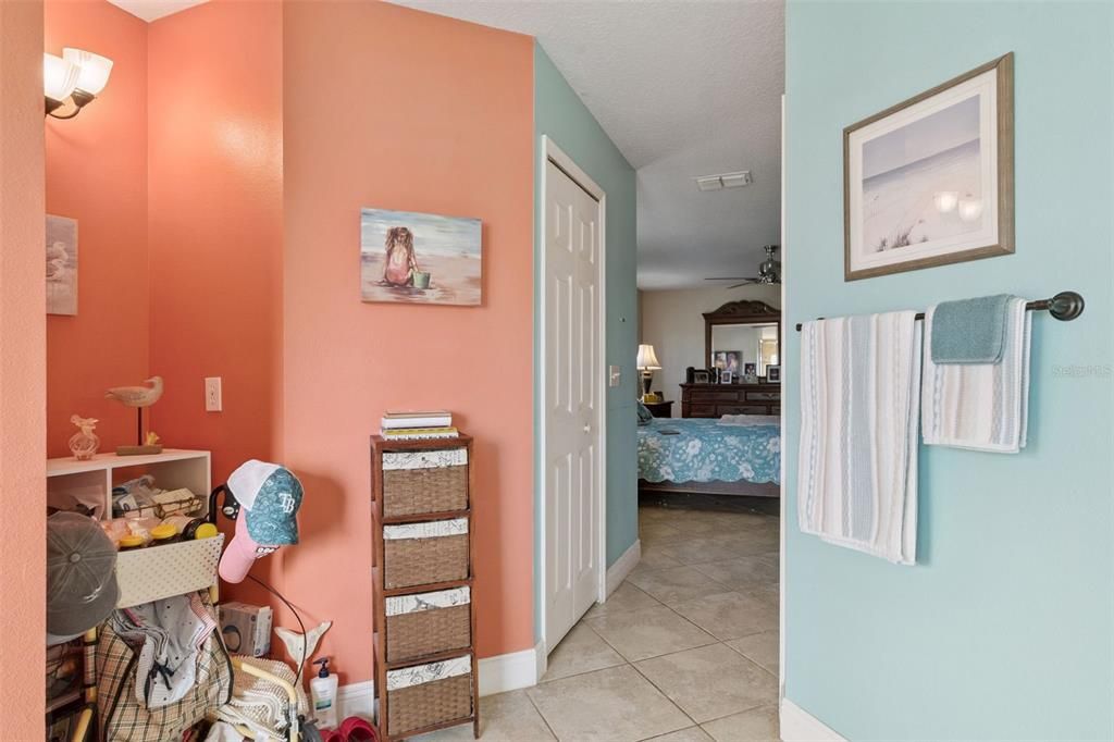 For Sale: $465,000 (4 beds, 2 baths, 2096 Square Feet)