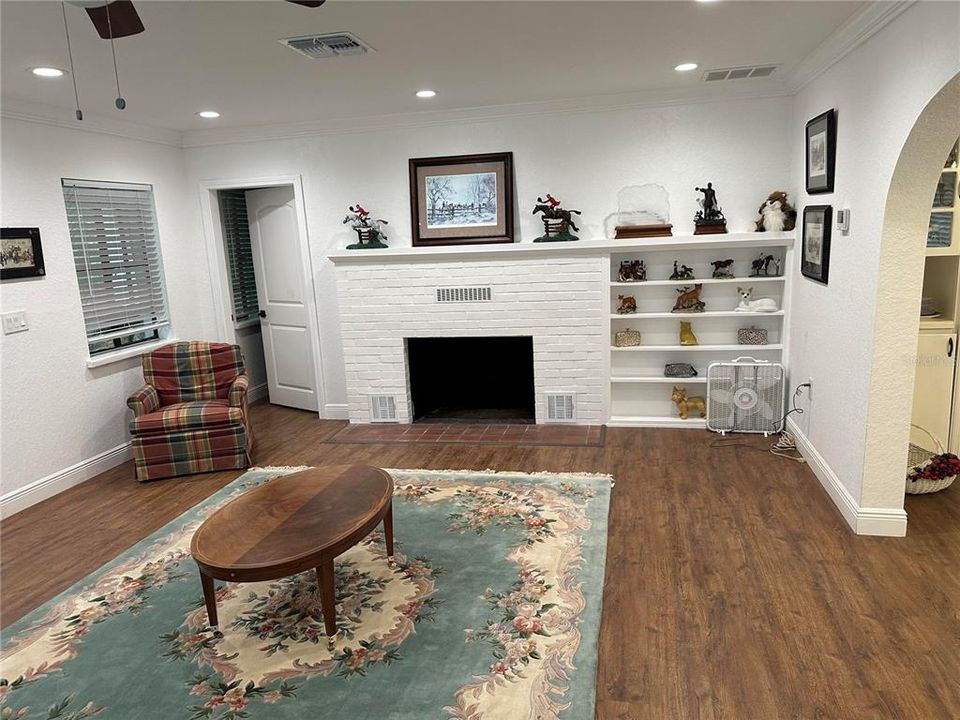 For Sale: $699,000 (4 beds, 3 baths, 2939 Square Feet)