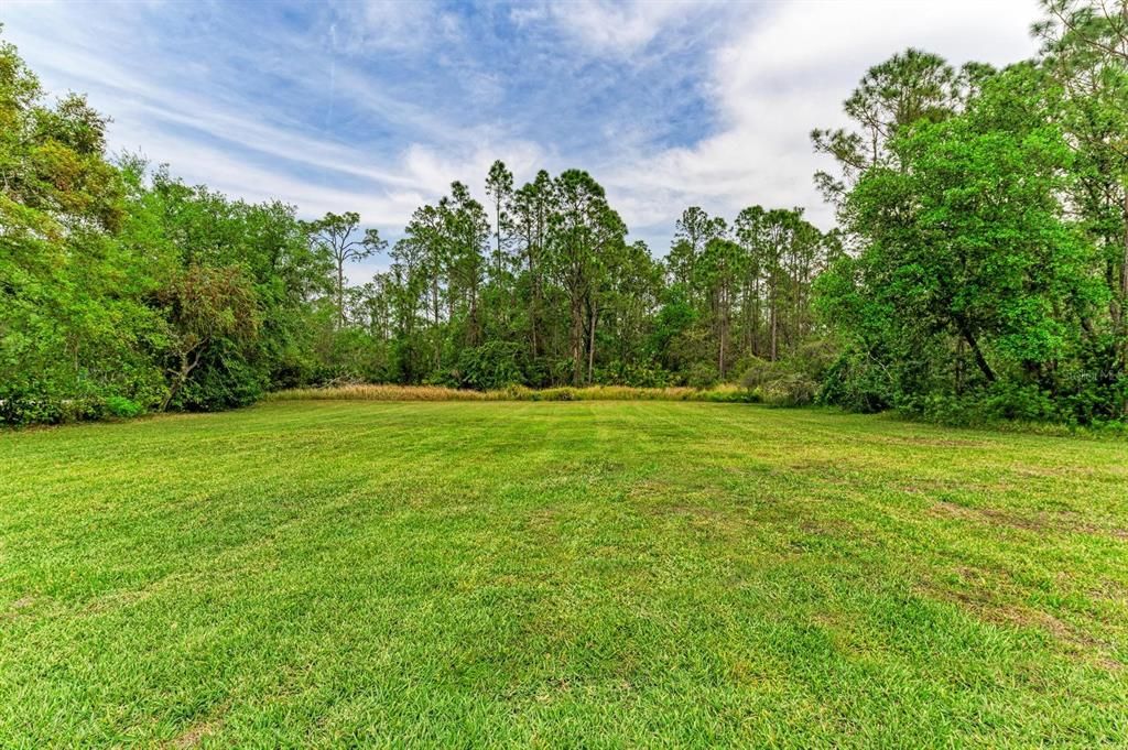 For Sale: $975,000 (4 beds, 3 baths, 2870 Square Feet)