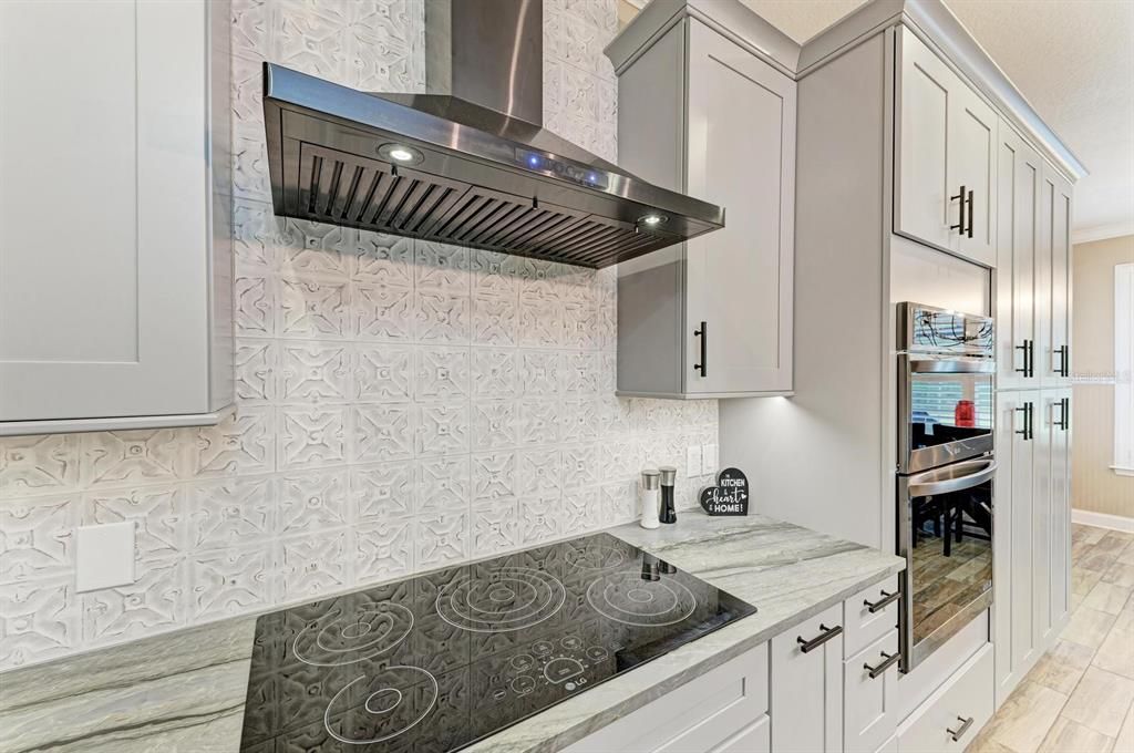 For Sale: $975,000 (4 beds, 3 baths, 2870 Square Feet)