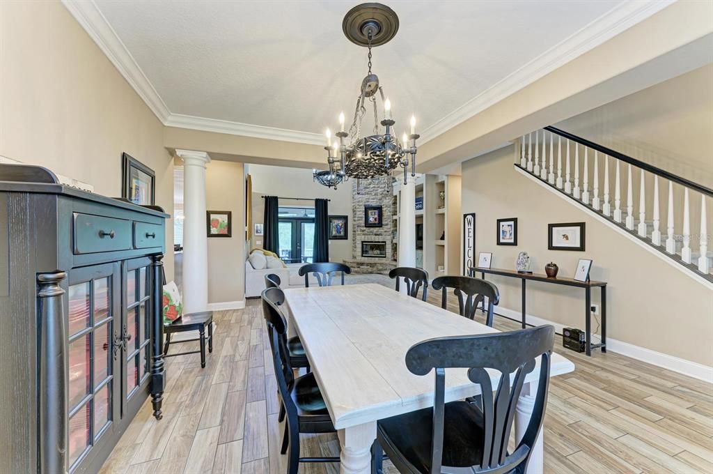 For Sale: $975,000 (4 beds, 3 baths, 2870 Square Feet)