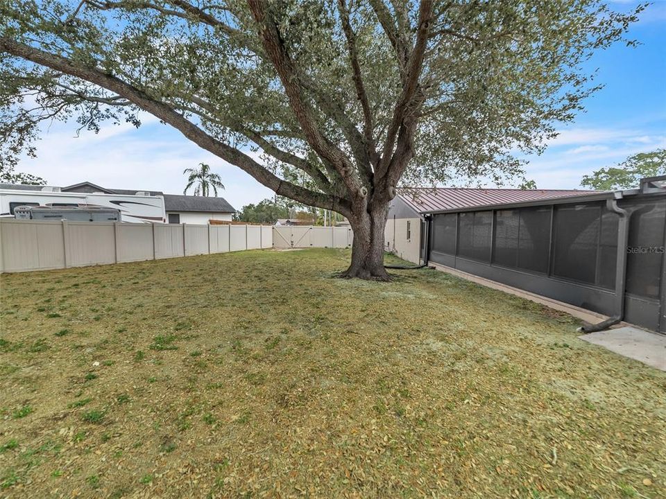 待售: $625,000 (6 贝兹, 3 浴室, 2718 平方英尺)