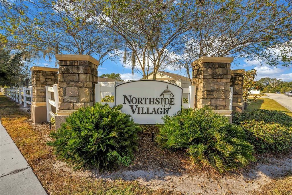 Active With Contract: $400,000 (4 beds, 2 baths, 1714 Square Feet)