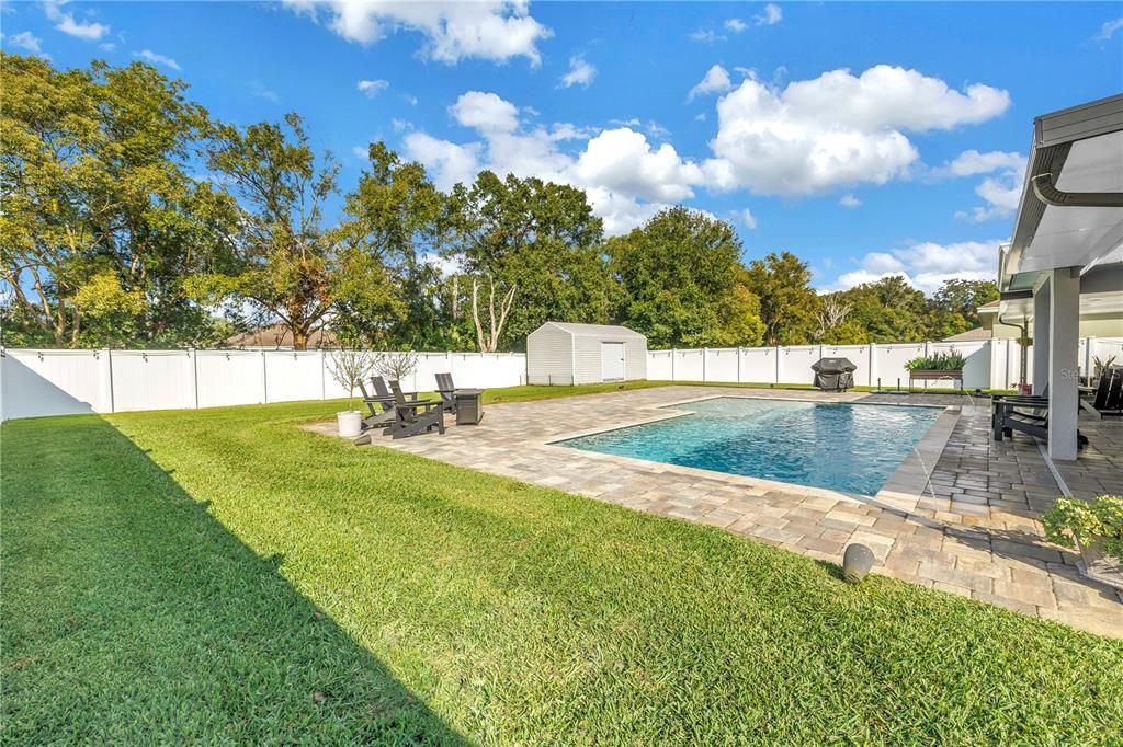 Active With Contract: $400,000 (4 beds, 2 baths, 1714 Square Feet)