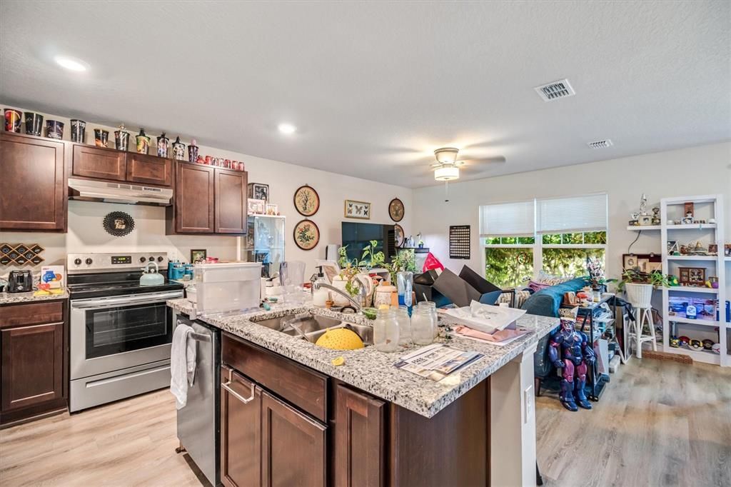 For Sale: $435,000 (4 beds, 0 baths, 1954 Square Feet)