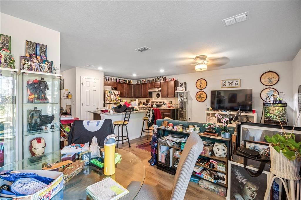 For Sale: $435,000 (4 beds, 0 baths, 1954 Square Feet)