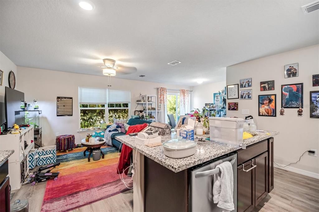 For Sale: $435,000 (4 beds, 0 baths, 1954 Square Feet)