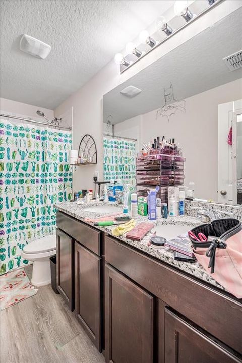 For Sale: $435,000 (4 beds, 0 baths, 1954 Square Feet)