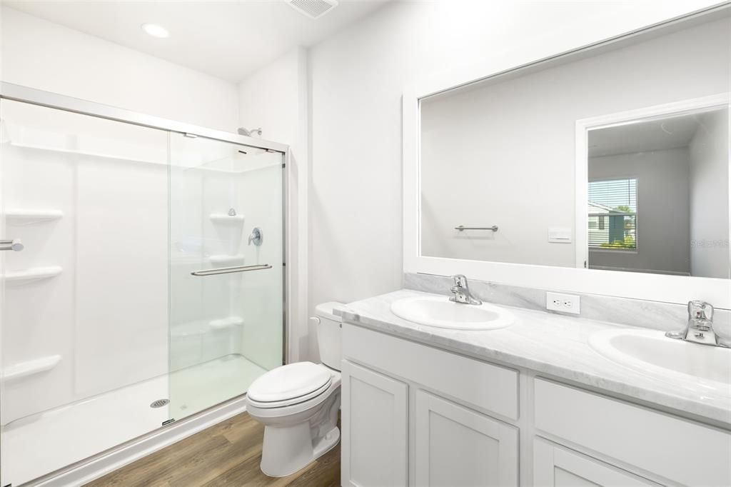 出租: $2,500 (3 贝兹, 2 浴室, 1464 平方英尺)