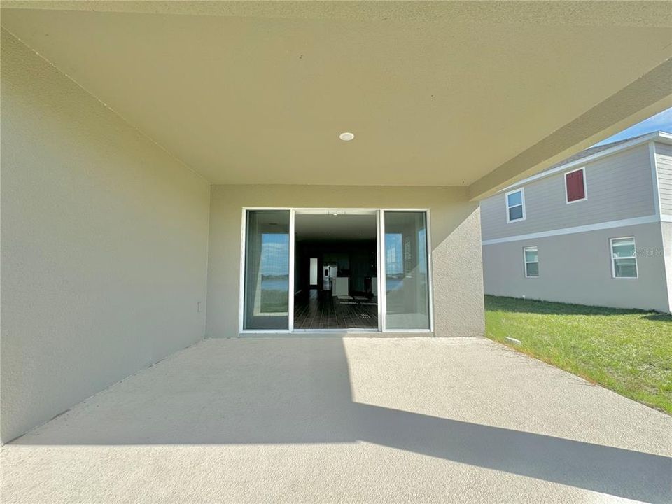 В аренду: $2,200 (4 спален, 2 ванн, 1909 Квадратных фут)