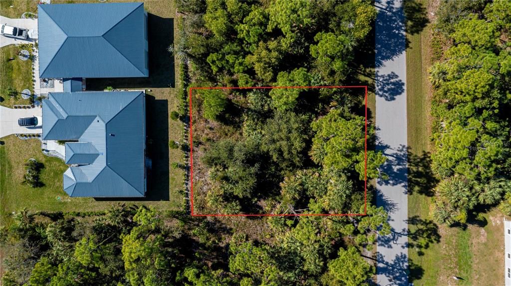 待售: $17,770 (0.18 acres)