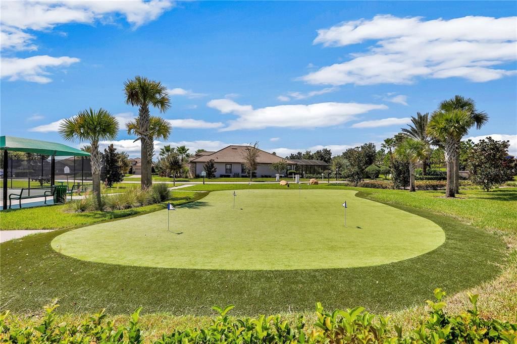 En Venta: $439,900 (4 camas, 3 baños, 2381 Pies cuadrados)