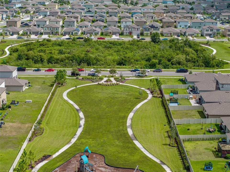 For Sale: $285,000 (3 beds, 2 baths, 1451 Square Feet)