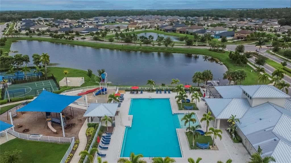 For Sale: $285,000 (3 beds, 2 baths, 1451 Square Feet)