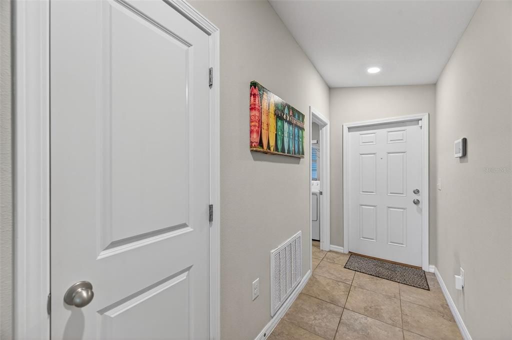 For Sale: $285,000 (3 beds, 2 baths, 1451 Square Feet)