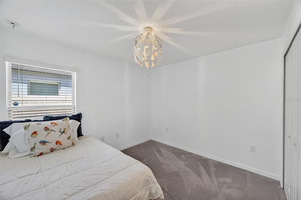 For Sale: $285,000 (3 beds, 2 baths, 1451 Square Feet)