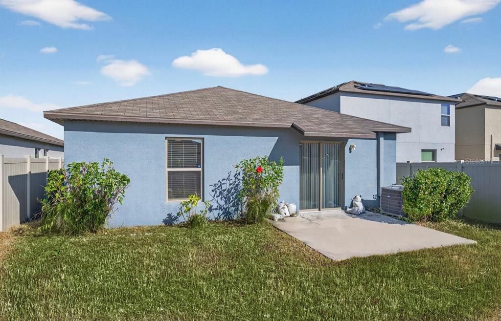 For Sale: $285,000 (3 beds, 2 baths, 1451 Square Feet)