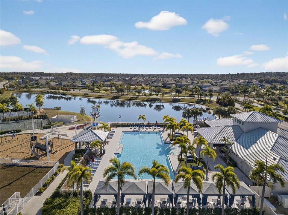 For Sale: $285,000 (3 beds, 2 baths, 1451 Square Feet)