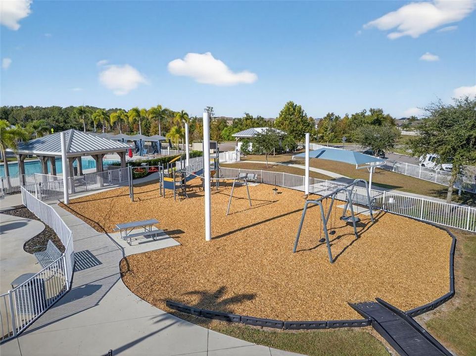 For Sale: $285,000 (3 beds, 2 baths, 1451 Square Feet)