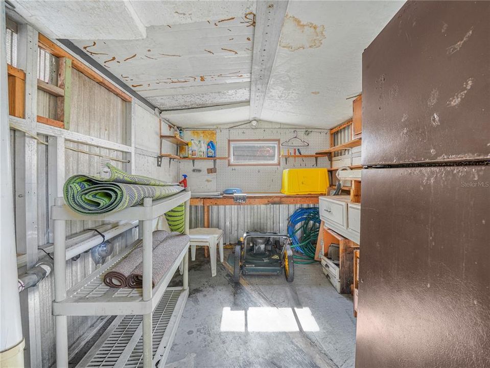 待售: $95,000 (1 贝兹, 1 浴室, 643 平方英尺)