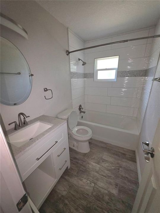 合同活跃: $340,000 (3 贝兹, 2 浴室, 1304 平方英尺)