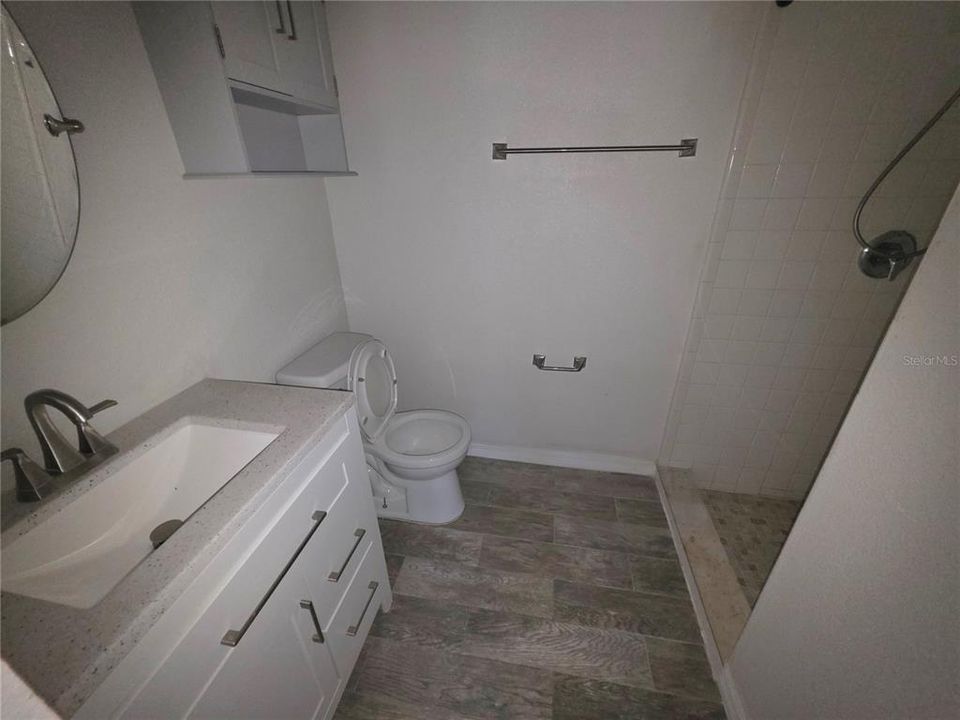 合同活跃: $340,000 (3 贝兹, 2 浴室, 1304 平方英尺)