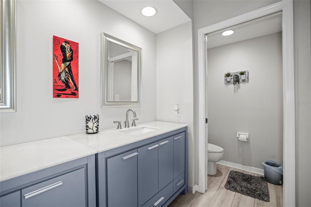 待售: $339,000 (2 贝兹, 2 浴室, 1195 平方英尺)