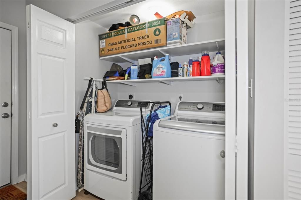 待售: $339,000 (2 贝兹, 2 浴室, 1195 平方英尺)