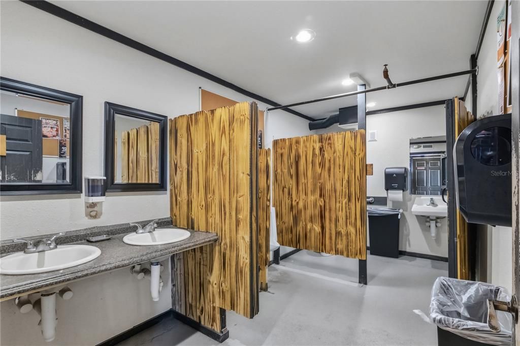 For Sale: $2,750,000 (0 beds, 0 baths, 11171 Square Feet)