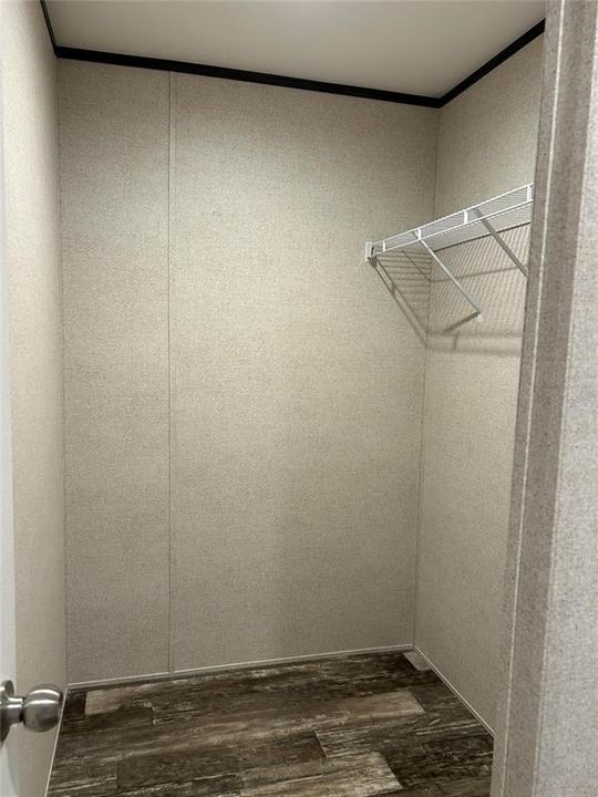 На продажу: $235,000 (2 спален, 2 ванн, 896 Квадратных фут)