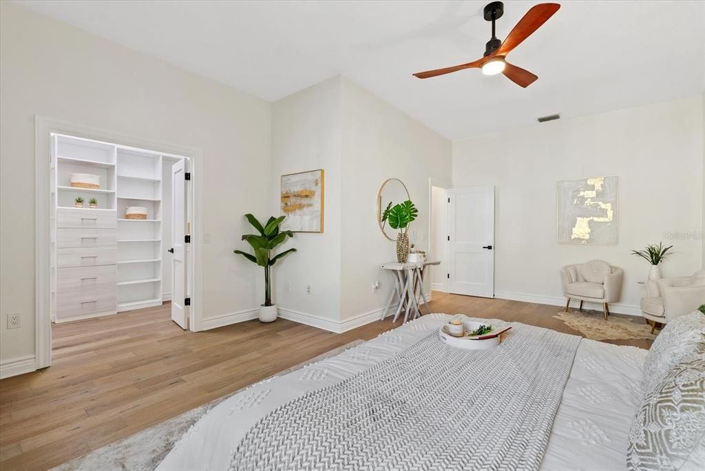 For Rent: $10,500 (4 beds, 3 baths, 5012 Square Feet)